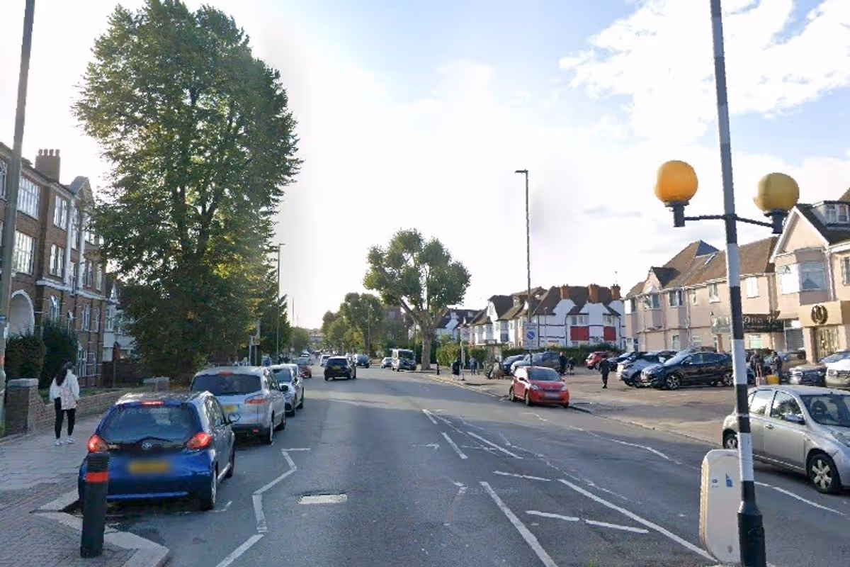 caption: Golders Green Road