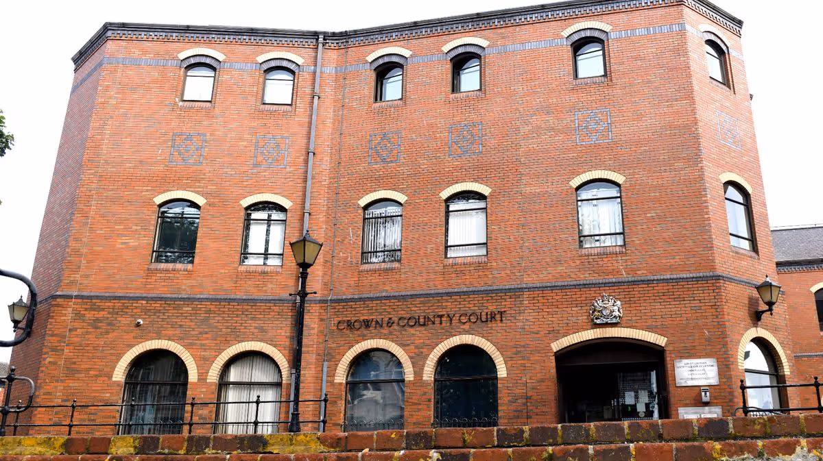 1778318248_0_grimsby_crown_court7_bs_0000000002345857.jpg