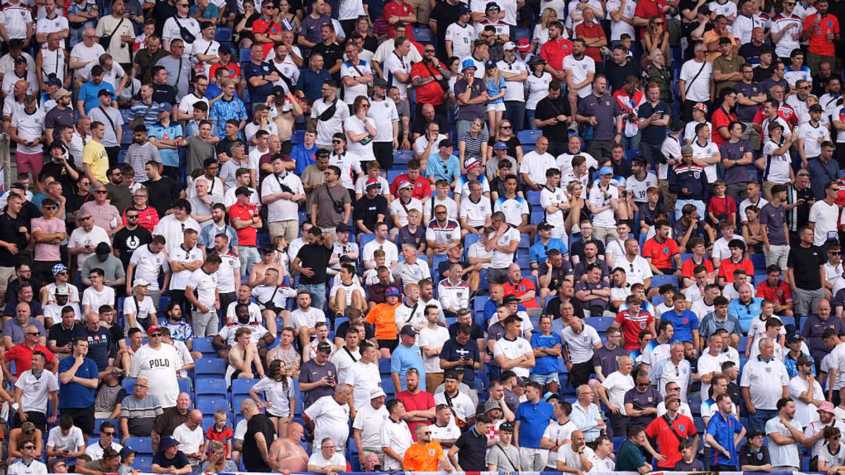 1778455833_5_Andorra-v-England-European-Qualifiers-Group-K-FIFA-World-Cup-2026.jpg