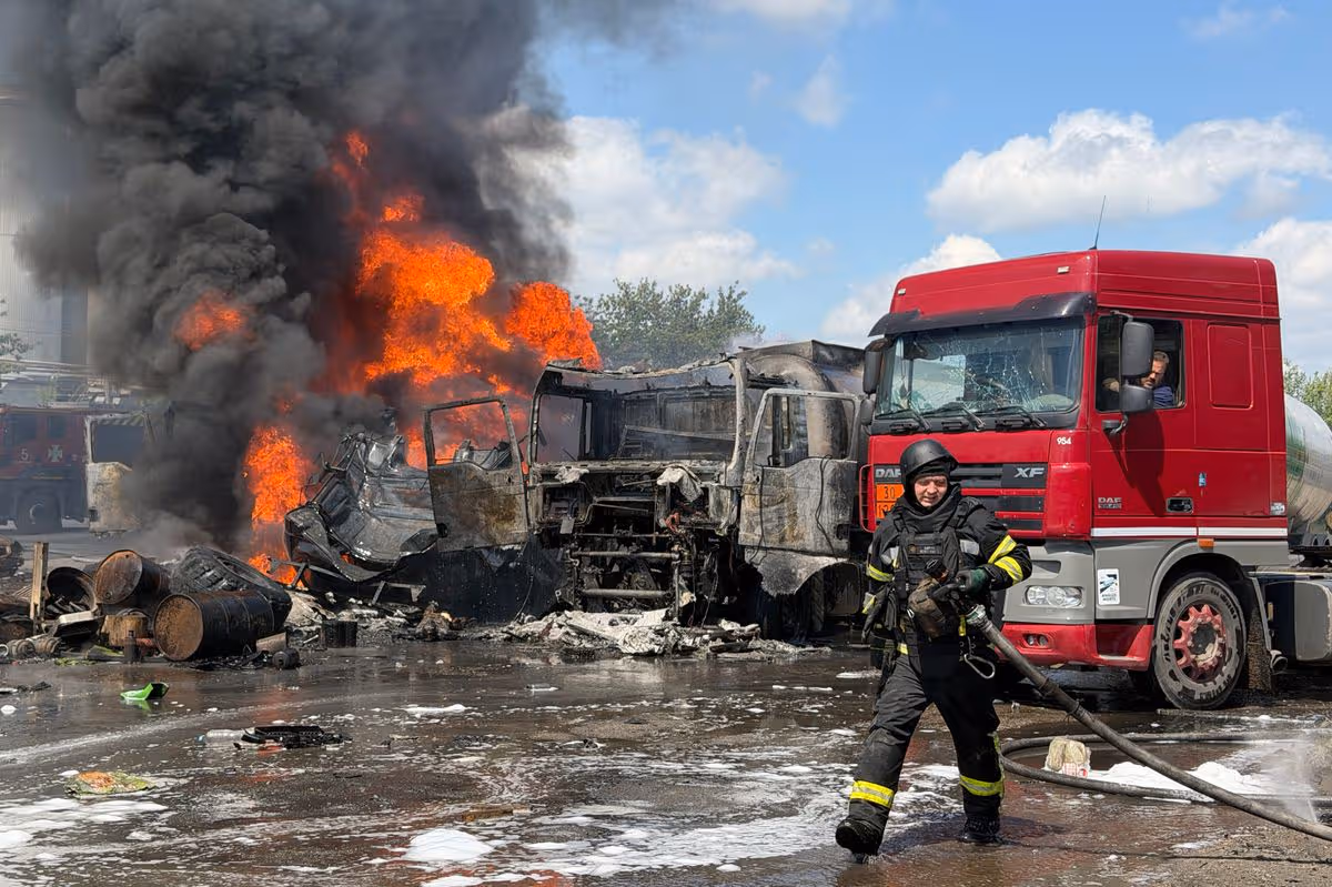 Ukraine under attack - but hybrid war threatens Europe