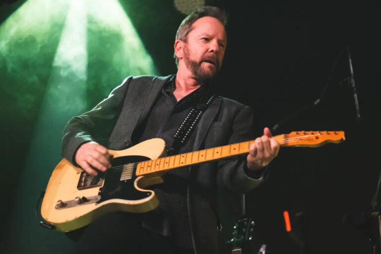 Kiefer-Sutherland.jpg