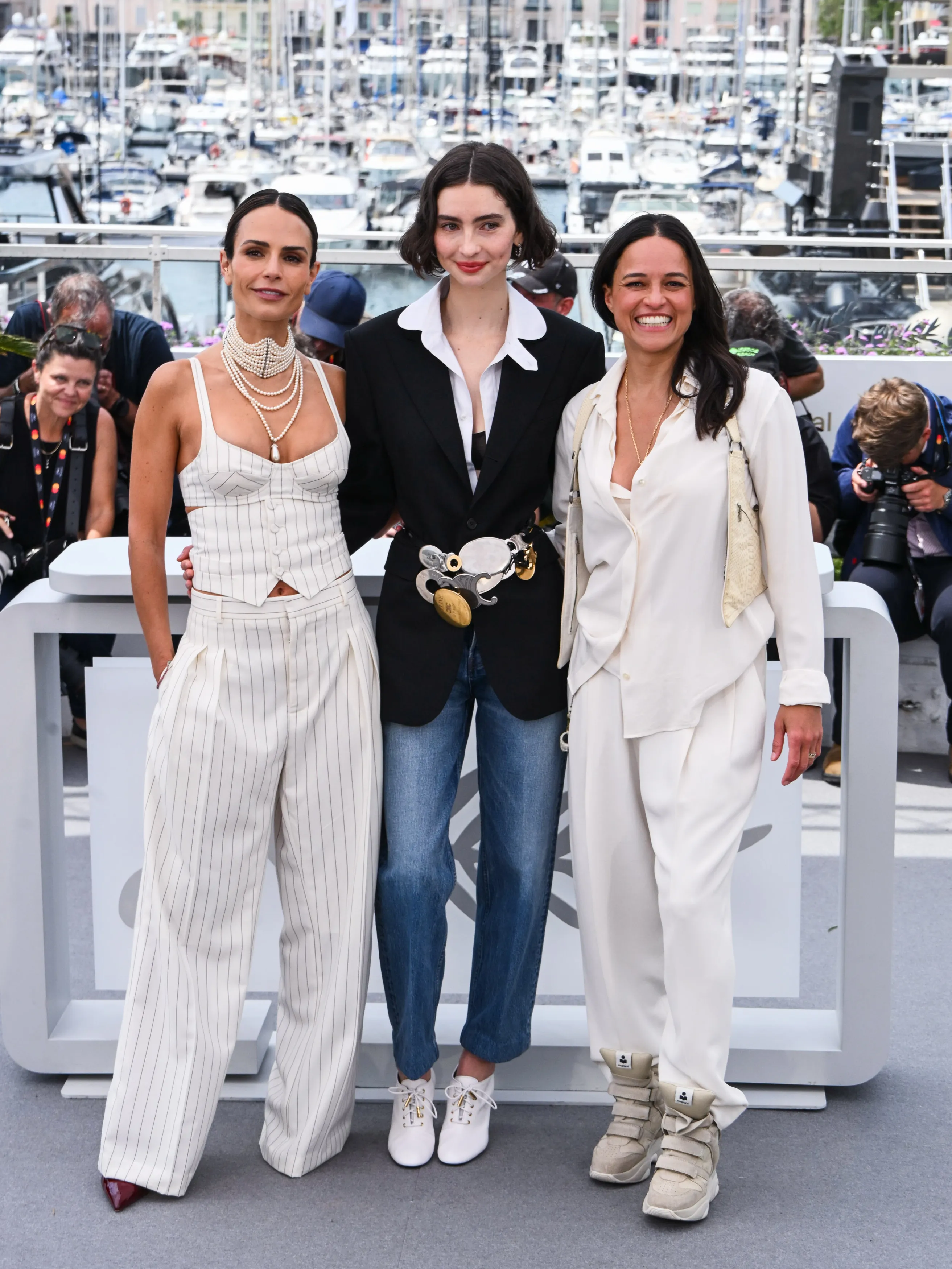 Jordana Brewster , Meadow Walker, Michelle Rodriguez,