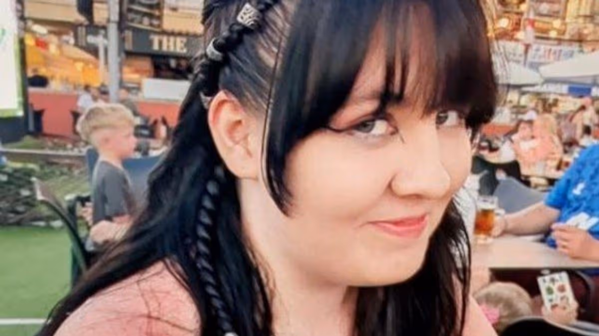 1_WAL_Lilly.jpg