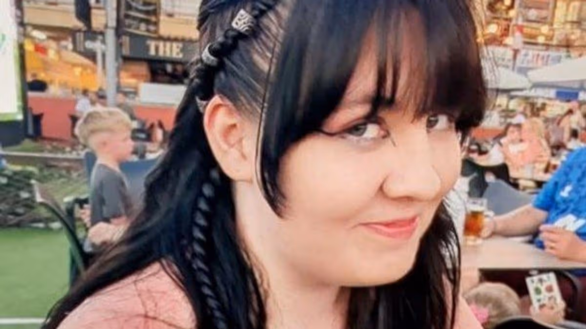 2_WAL_Lilly.jpg