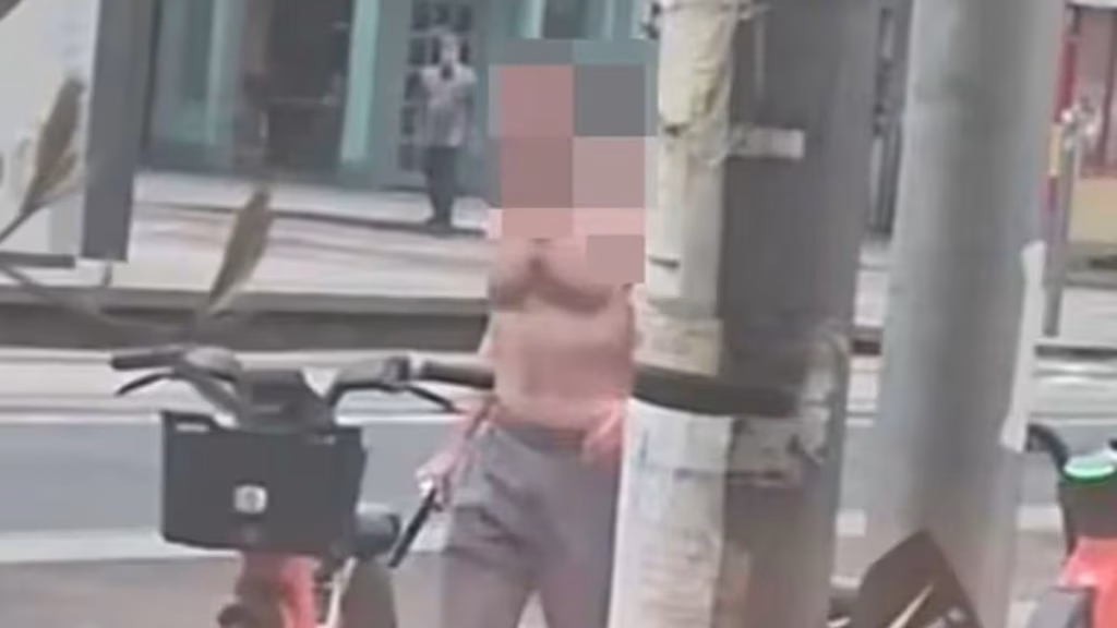 3_Five-injured-after-man-wielding-knife-rampaged-through-EdinburghSeveral-of-the-victims-are-from-t.avif