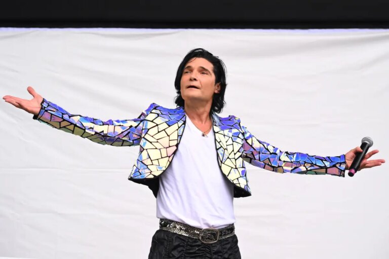 crop-8999474.jpg
