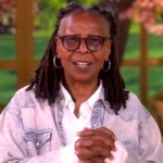 whoopi-goldberg-throws-cue-cards-129520796.jpg