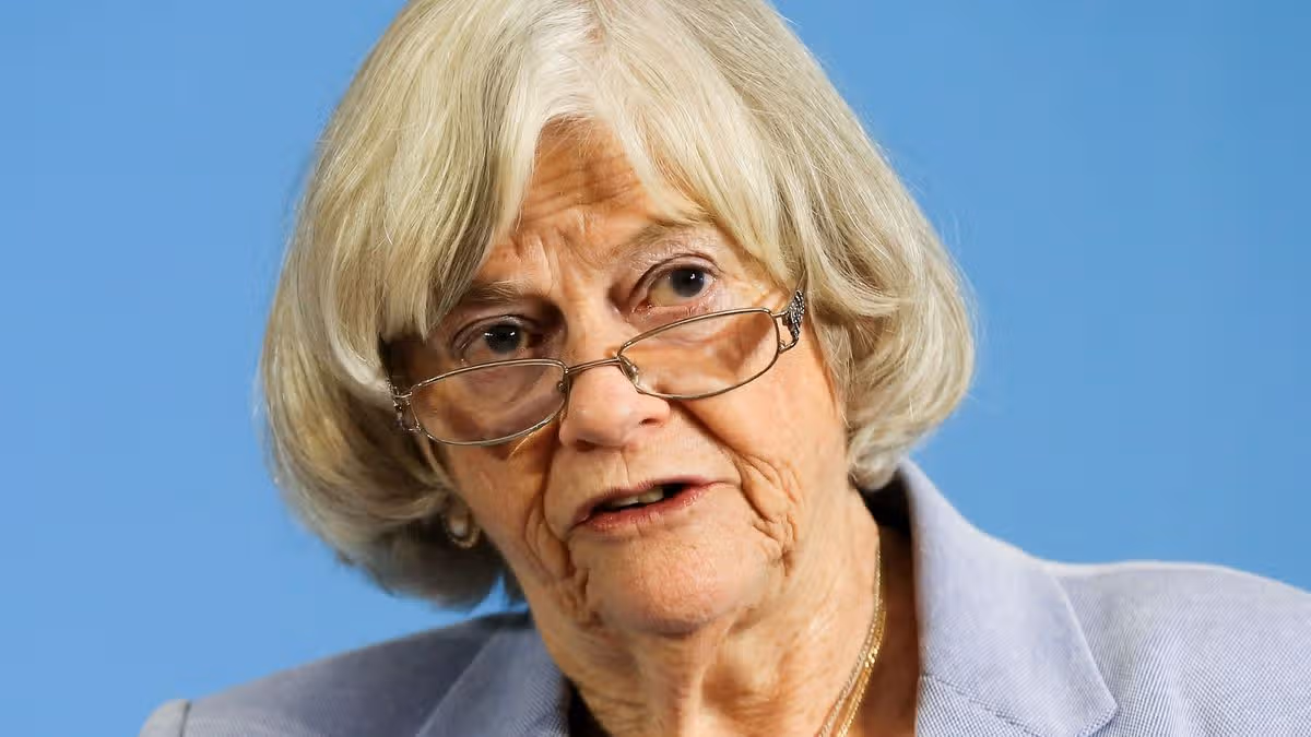 0_Brexit-Party-general-election-campaigning-London-UK-06-Dec-2019.jpg