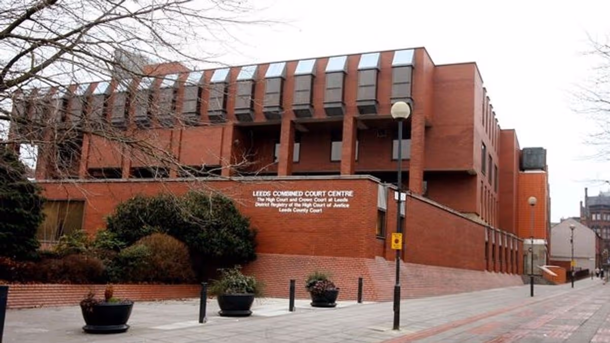3_LEE_Leeds-Crown-Court.jpg