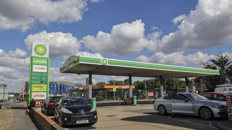 1774221834_0_BP-Gas-Station-In-London.jpg
