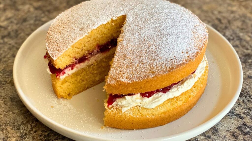1775949984_0_I-made-Victoria-sandwich-cakes-from-2-TV-chefs-one-had-a-far-better-sponge.jpg